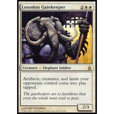 Loxodon Gatekeeper - Loxodon Gatekeeper - [RAV][GD] [Foil]
